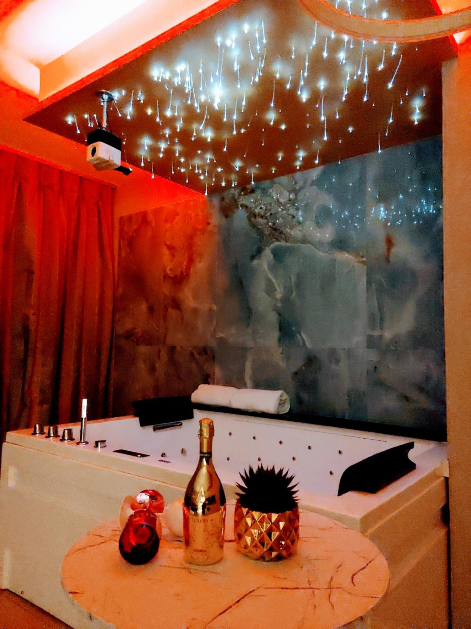 Diamond Suite Verona Room photo